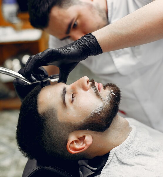 Service Provider of Gents Hair Cut & Style in New Delhi, Delhi, India.