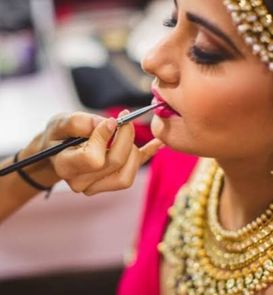 Service Provider of Reception Makeup in New Delhi, Delhi, India.